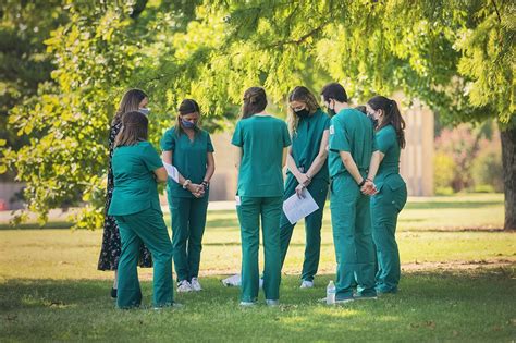 OBU College of Nursing Hosts Prayer Ceremony for Junior Nursing Majors | Baptist Messenger of ...