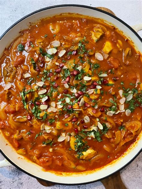 Chicken Tagine with Apricots - Best Recipes UK