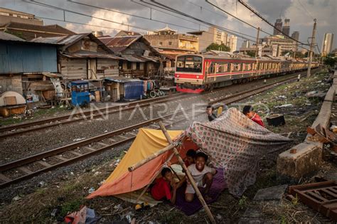 Tren Angka Kemiskinan Ekstrem Di Jakarta Turun Antara Foto