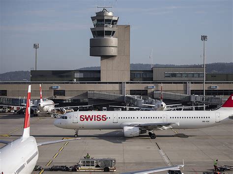 Mehr Passagiere Am Flughafen Zürich Wirtschaft Bote Der Urschweiz