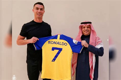 Su Te De Cristiano Ronaldo Na Ar Bia Saudita Custa R Milh O Por