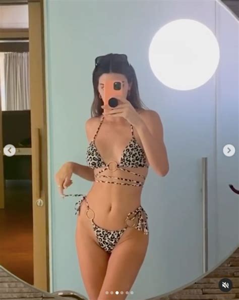 Hot Sexy Tracy Nguyen Romulus Bikini Pics