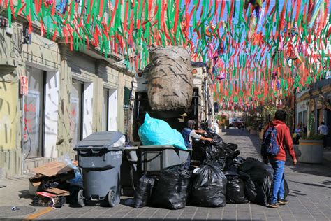 Se triplica la basura en Oaxaca de Juárez durante fiestas navideñas