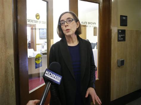 Ore Secretary Of State Kate Brown To Assume Office Wednesday The