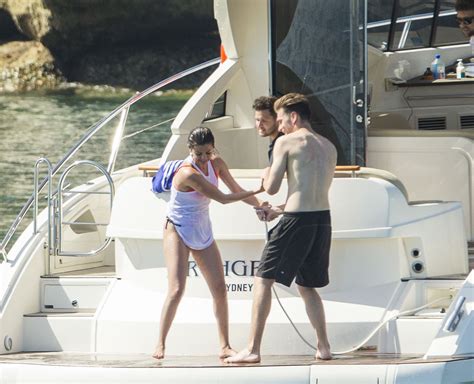 Selena Gomez Bikini Yacht Sydney Hot Celebs Home