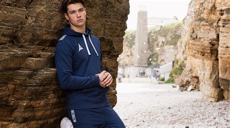 The Best Trends In Athleisure Wear 2024 Avec Sport