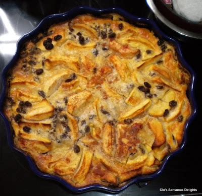 Clo S Sensuous Delights Clafoutis Aux Pommes Raisins Rhum Cannelle