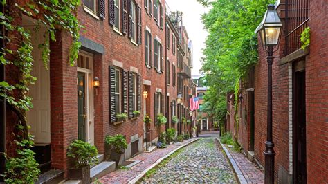 Acorn Street Beacon Hill Boston Boston Street Moving To Boston