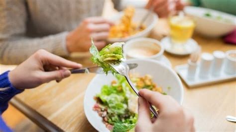 Qu Es Saludable Comer Por La Noche Lo Que No Sabes