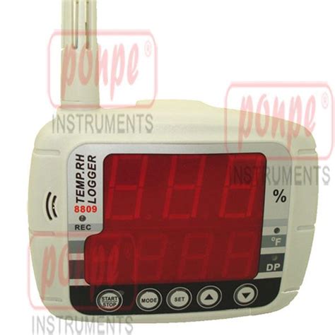 Temperature Humidity Datalogger 8809