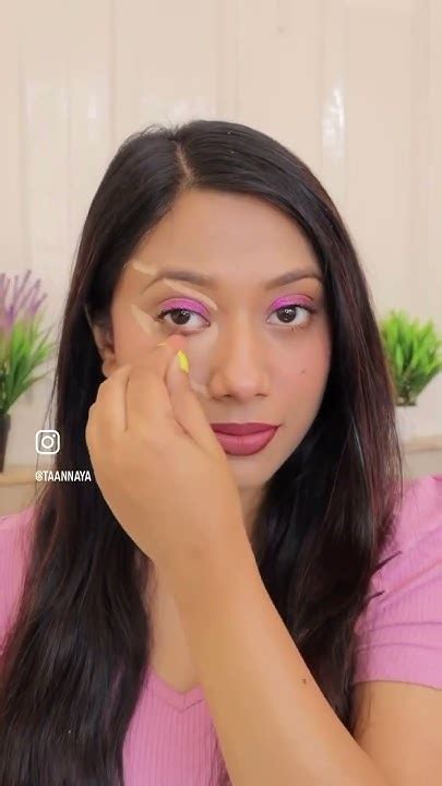 Trying Out The Viral Face Lifting Concealer Hack Youtube