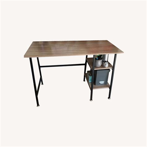 Wayfair Desk - AptDeco