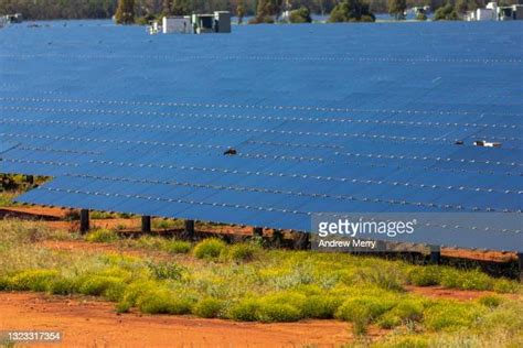 84 Nyngan Solar Plant Stock Photos, High-Res Pictures, and Images ...