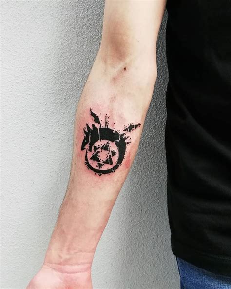 Minimalist Anime Tattoo - DoubleLovely