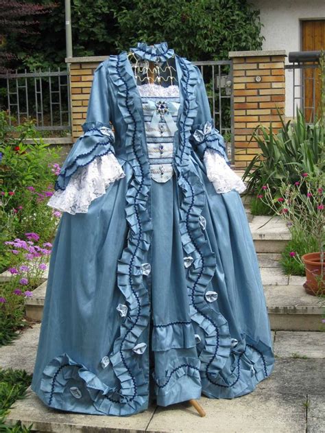 Rokoko Historische Kleider und Kostüme Victorian fashion dresses