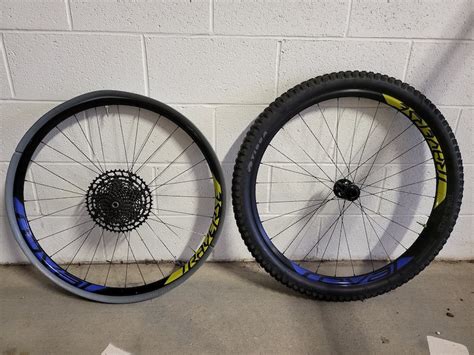 2021 Roval Traverse 29in Cassette Cushcore Pro Tires For Sale