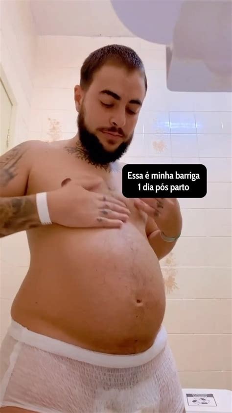 Pai trans influencer é alvo de transfobia ao mostrar barriga pós parto