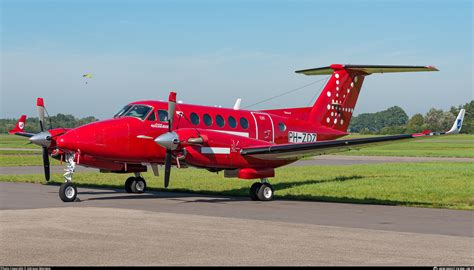 Ph Zdz Zeusch Aviation Beechcraft B King Air Photo By Adriaan