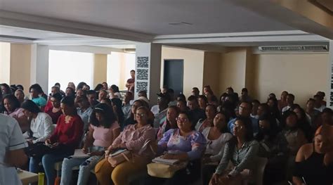 Estudiantes Iniciaron La Carrera De Derecho Por Convenio Ulac Uba Y