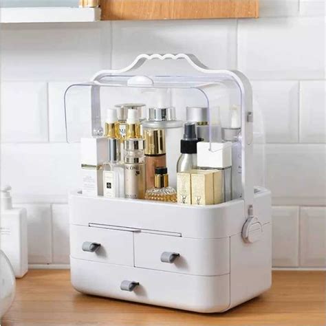 Boîte de rangement pour le maquillage et produits cosmétiques produits