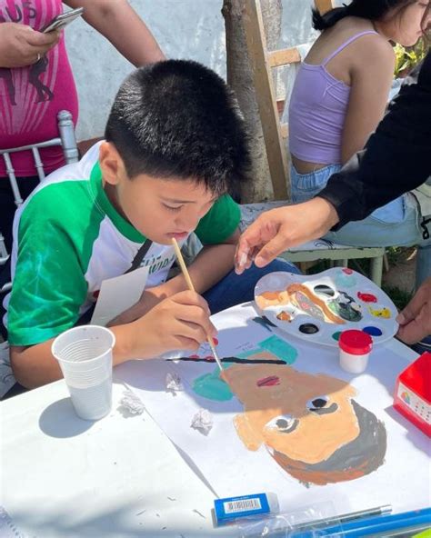 Taller de autorretrato para niños fisurados