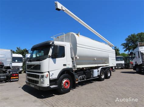 Camion Autocisterna Volvo Fm X Auger Air Compartments In