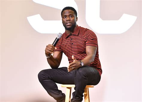 Oscars Host Kevin Hart Called Gay People Fags And Mocked Lesbians