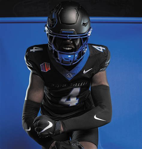 YHS defensive end commits to Boise State | Nisqually Valley News