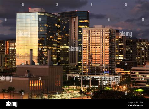 Honolulu skyline, Oahu Island, Hawaii, USA Stock Photo - Alamy