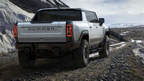 New electric GMC Hummer EV off-roader revealed pictures | DrivingElectric