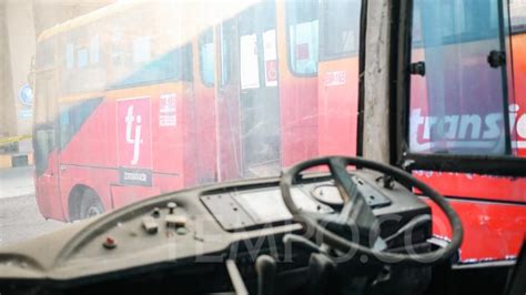 Begini Kondisi Bus TransJakarta Yang Rusak Dan Terbengkalai Foto Tempo Co