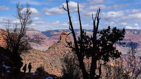 Hiker Dies In Grand Canyon Trying To Hike To River And Back