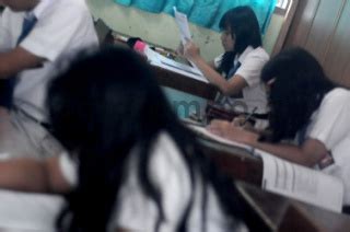 Murid Sma Mengikuti Ujian Nasional DATATEMPO