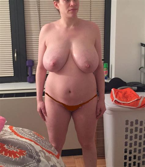 Huge Tits And Great Ass On Her Nude Pics XHamster