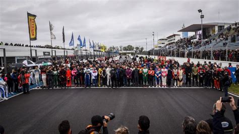 Los Emotivos Homenajes Del TC En Termas Tras La Muerte Del Flaco