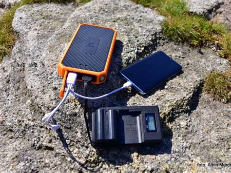 potężny powerbank dla podróżników Rugged Xtorm 20000 mAh