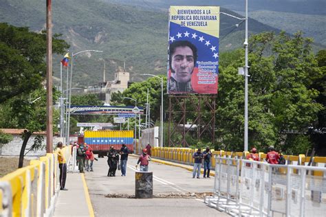 Construccion De Tuneles En El Puente Simon Bolivar Infobae