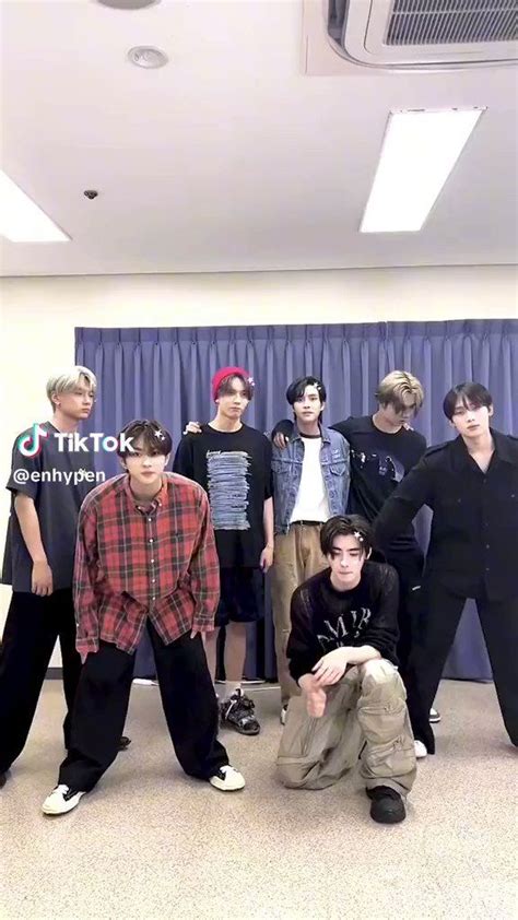 ENHYPEN UPDATES On X Cute Gay Couples Dance Like This Boyfriend Pictures