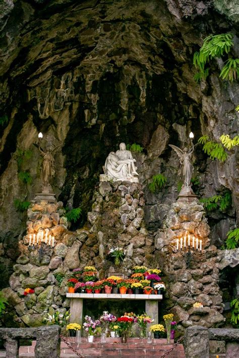 Visiting the PEACEFUL Portland Grotto (Helpful Guide + Photos)