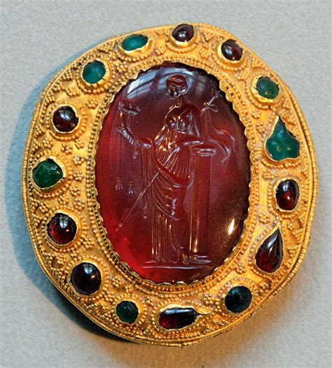 El Arte de la Orfebrería y Joyería : Joyas romanas de la antigüedad