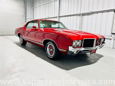 1971 Oldsmobile Cutlass Supersport Classics