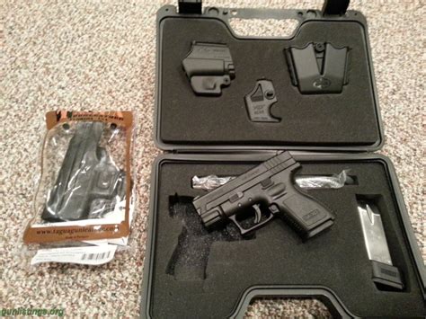 Gunlistings.org - Pistols Springfield XD 40 Sub Compact W/ Accessories