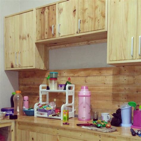 Kabinet Dapur Kayu Pallet Rekaan Dapur Merah Dan Putih Yang Mengikut