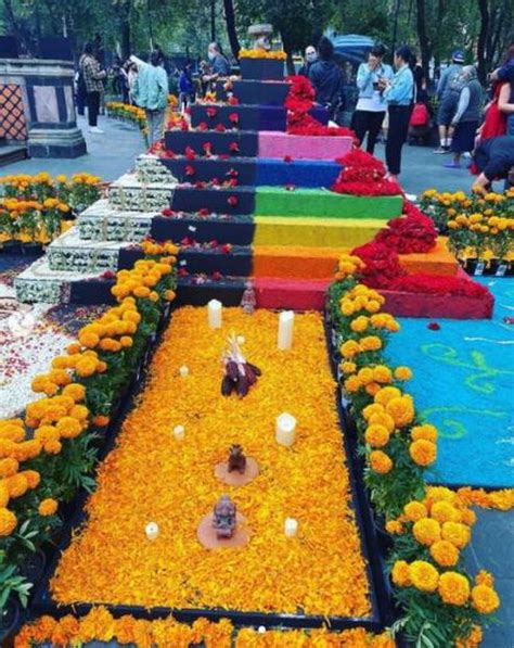 Día de Muertos Elementos que no pueden faltar en una ofrenda El