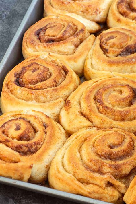 Pioneer Woman Cinnamon Rolls Butter And Baggage