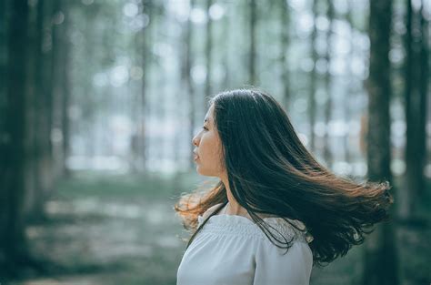 The Definitive Guide To Having A Great Smelling Hair All Day Every Day