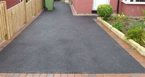 How Much to Tarmac a Drive? | Tarmac Driveway Prices in 2024