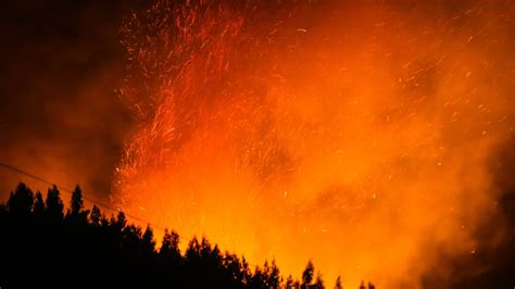 Incendios Forestales Onemi Declara Alerta Roja En Pitrufquén Y