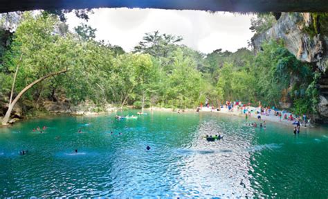 A Quick Guide to Cooling Off at Hamilton Pool