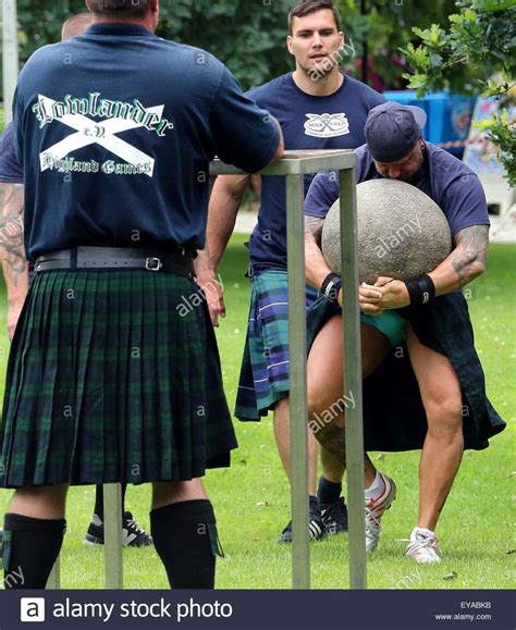 Pin By Mark Duling El On Kilts Men In Kilts Kilt Men